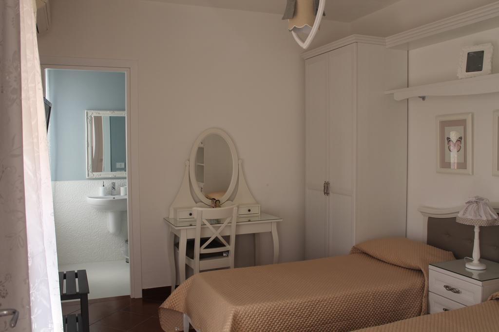 B&B Home Sweet Home Розолини Номер фото